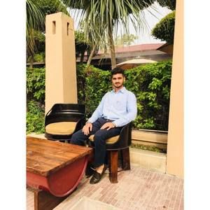 Meet your Posher, Amrit